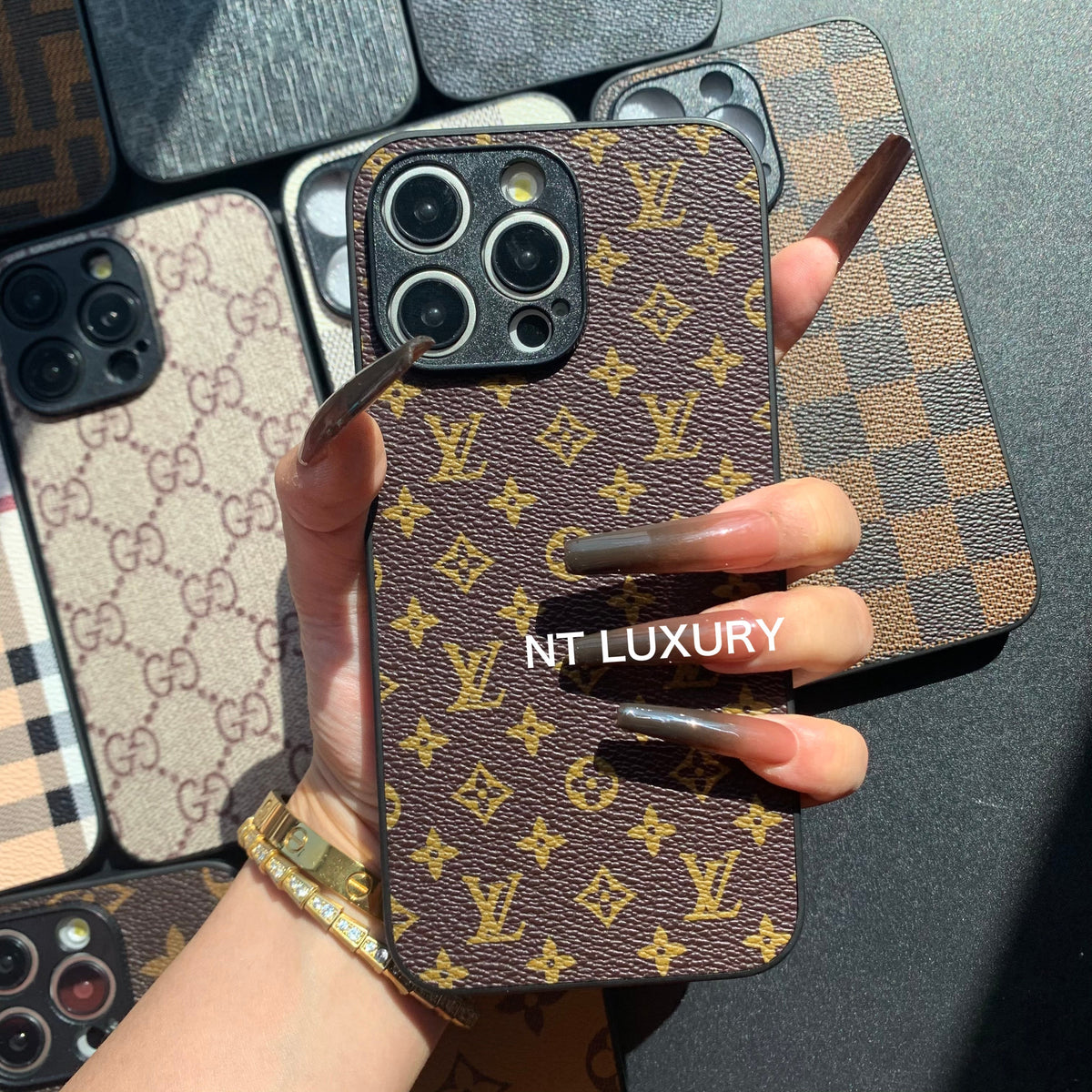 Traditional Phone Case with Camera Protection (Small Love)