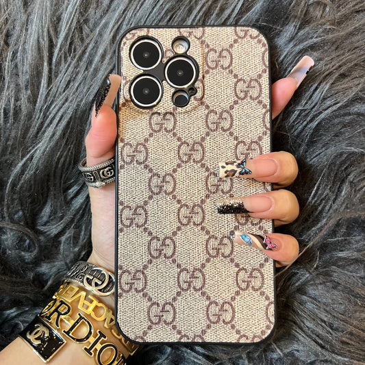 Bonne coque de téléphone avec protection de l'appareil photo