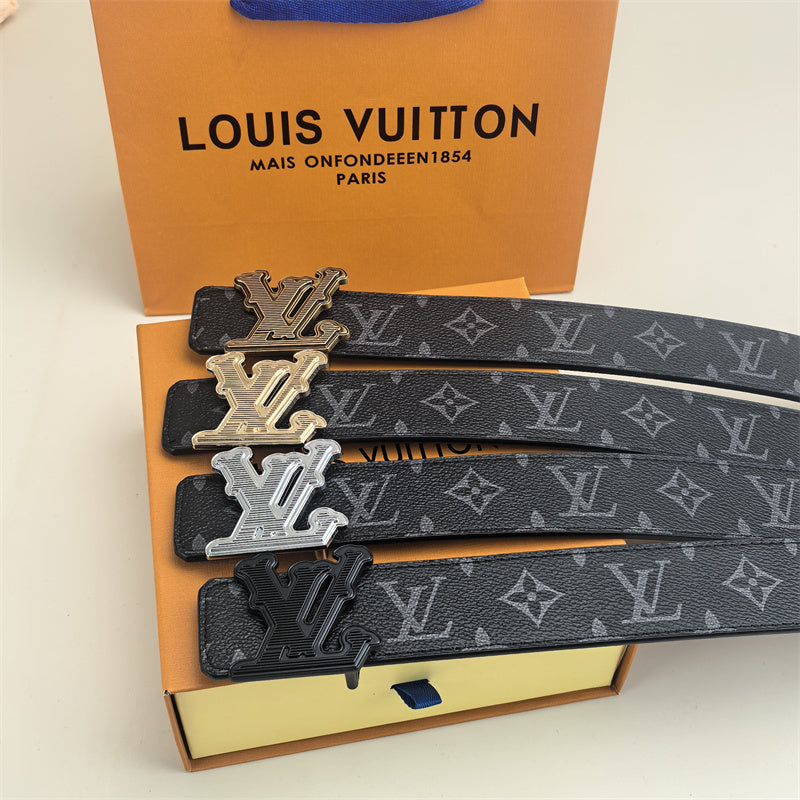 Horizontal Textured Buckle Belt (Black Pattern)