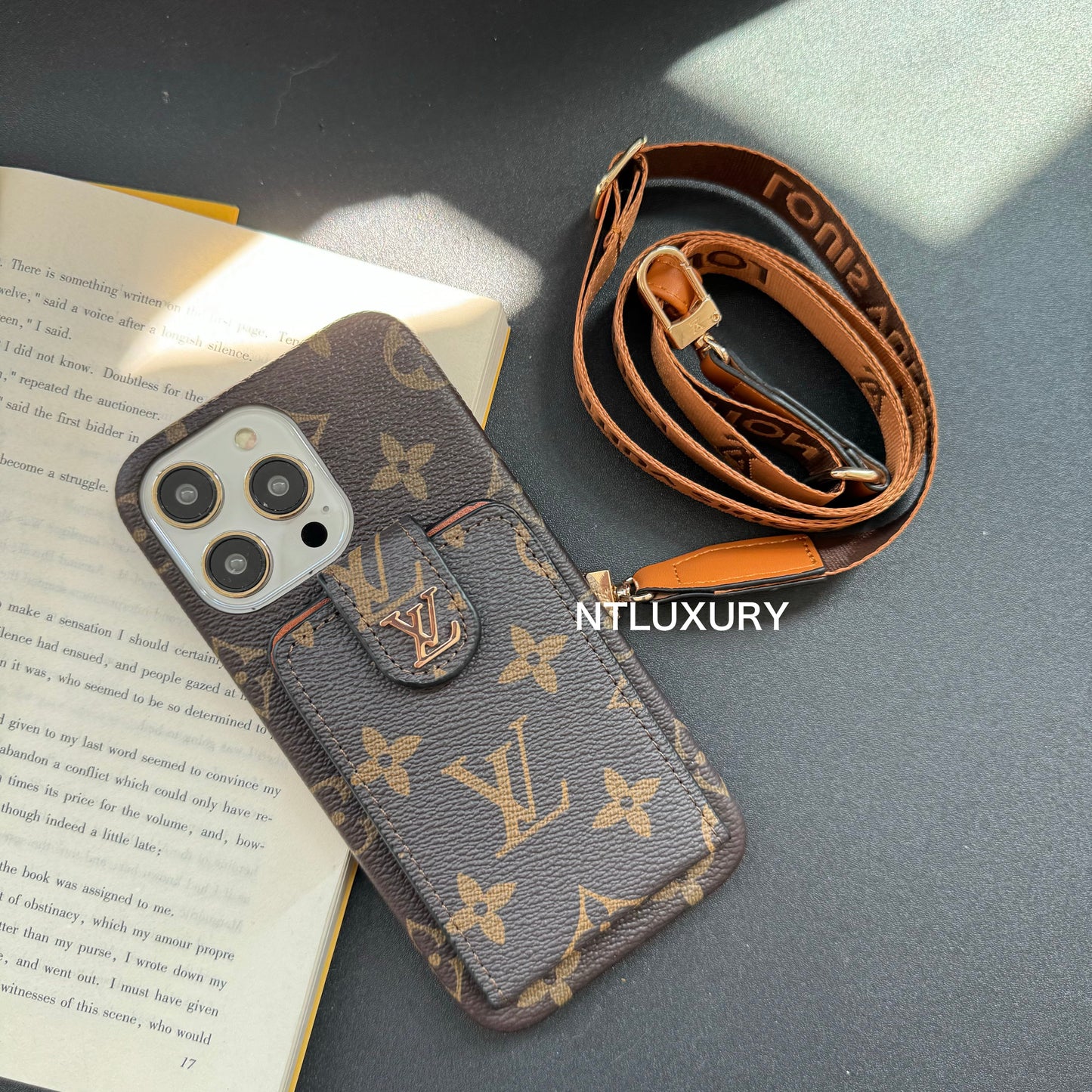 Downside Pocket Design Samsung Case (3 Pieces)