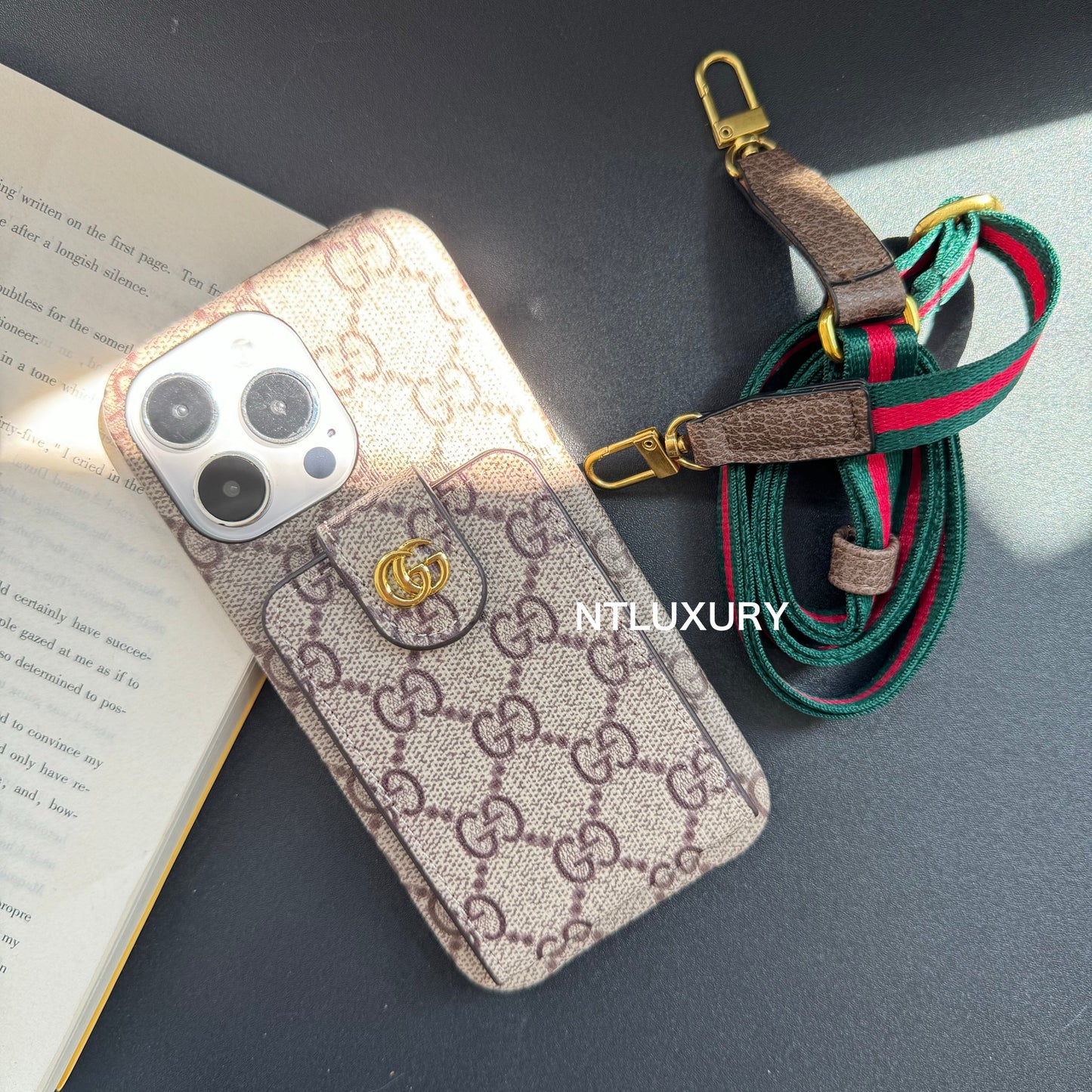 Downside Pocket Design Samsung Case (3 Pieces)