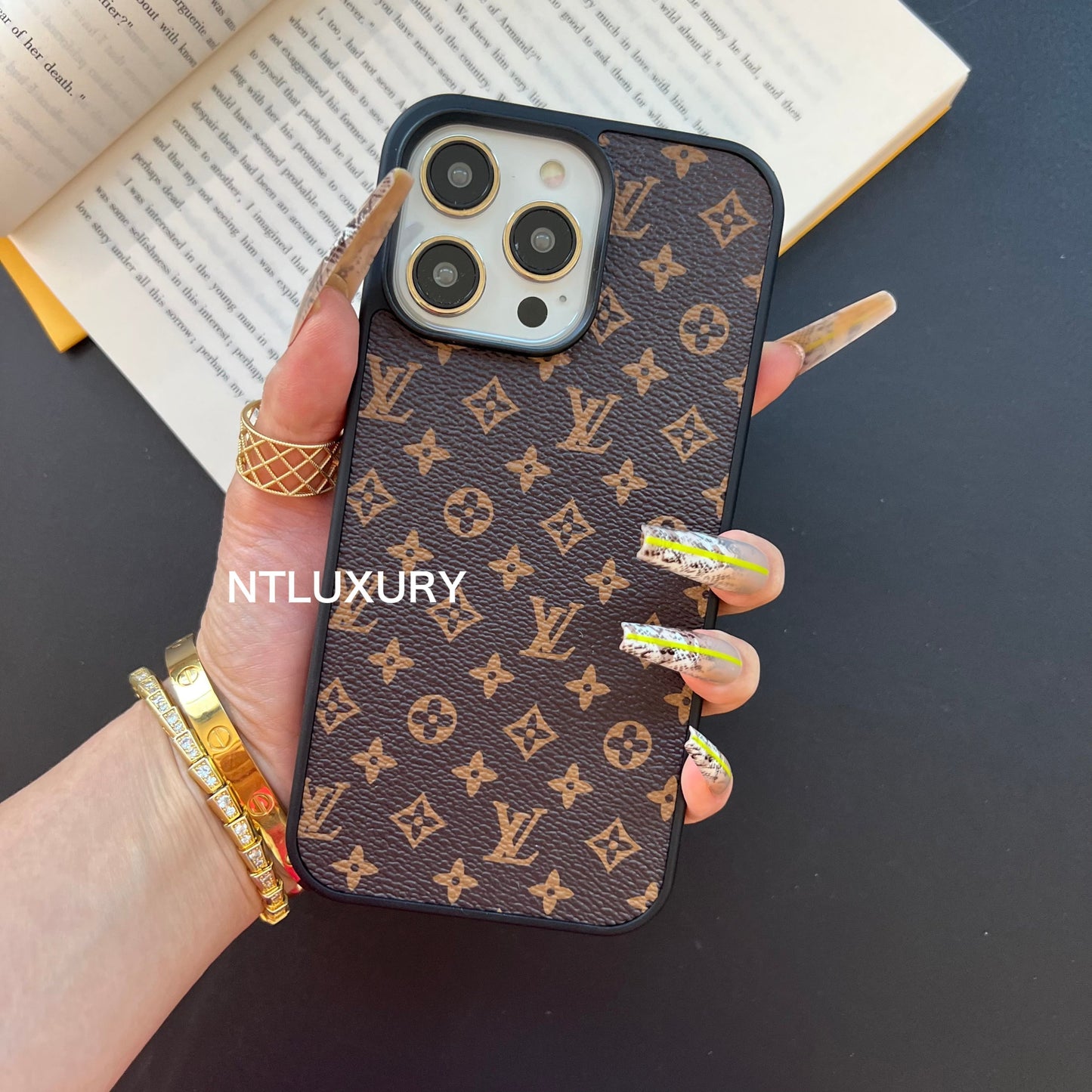 Traditional Love Phone Case
