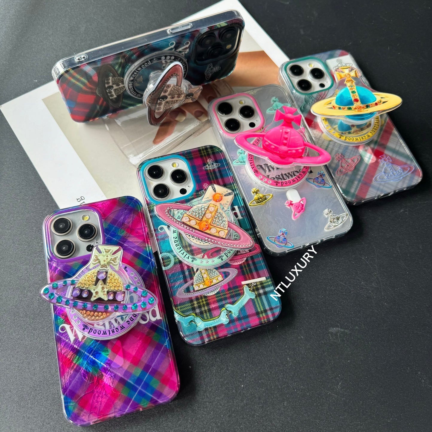Latticed West Woo iPhone Case with MageSafe Holder