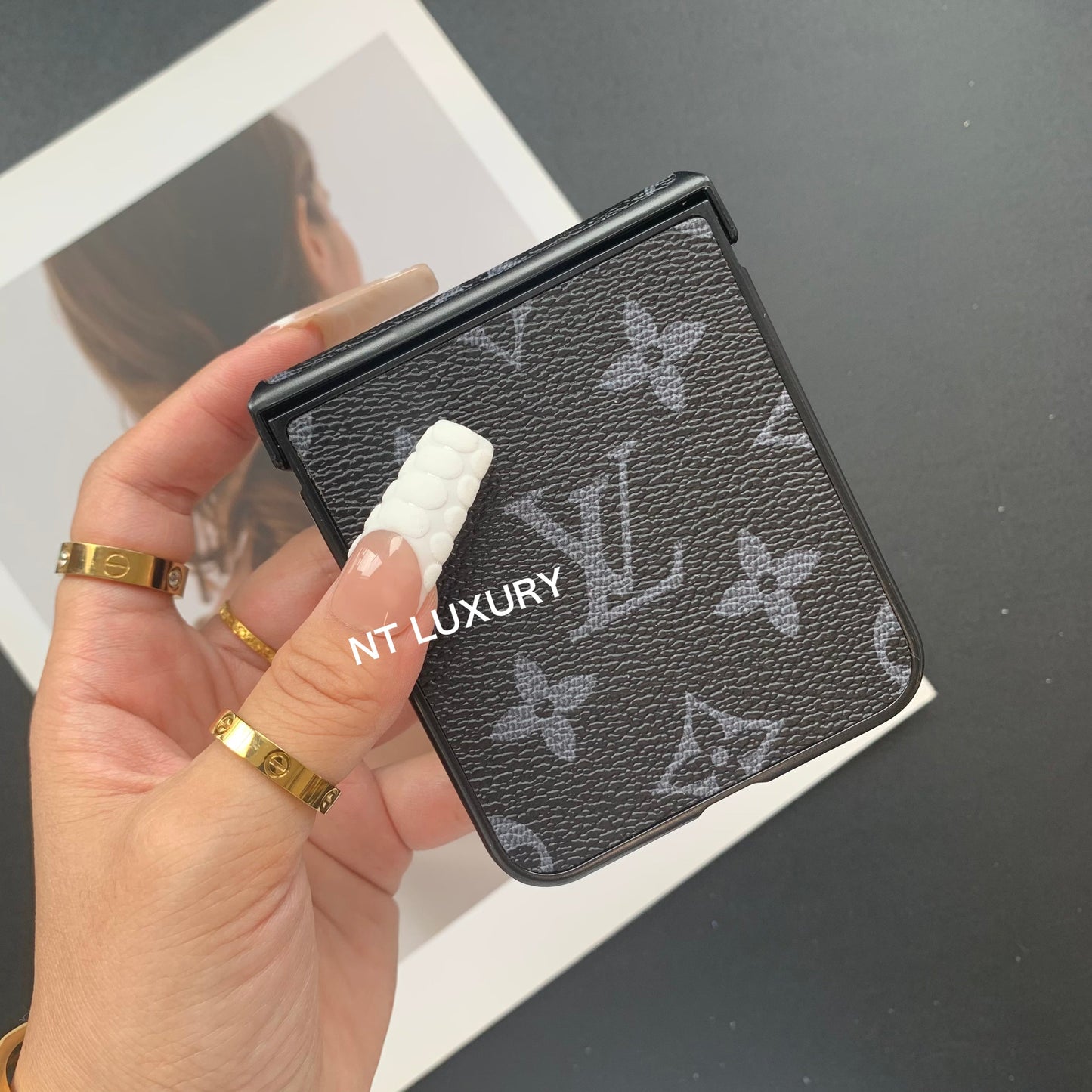 Traditional Floral Samsung Case For Z-Flip Series