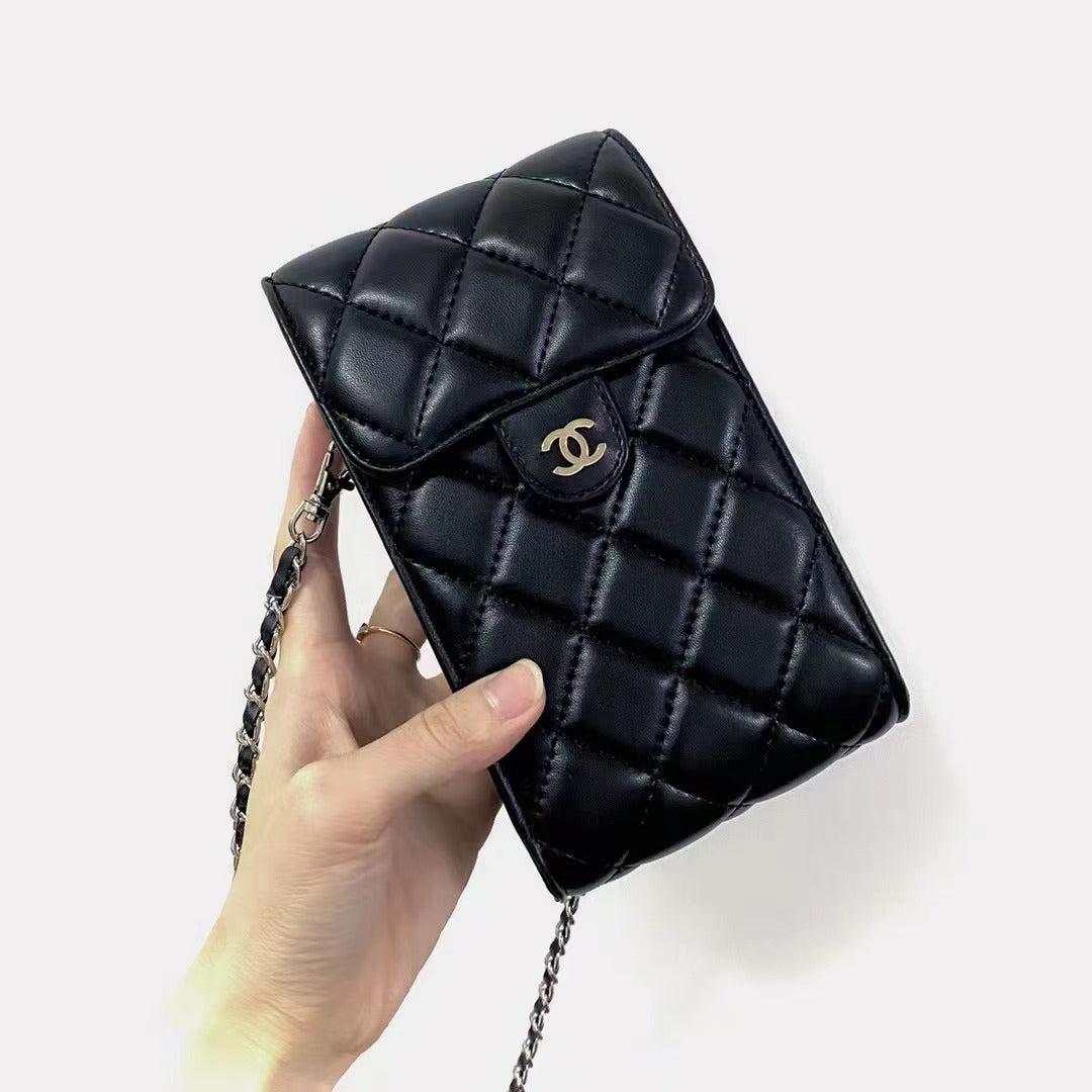 Classic Diamond Plaid Phone Bag
