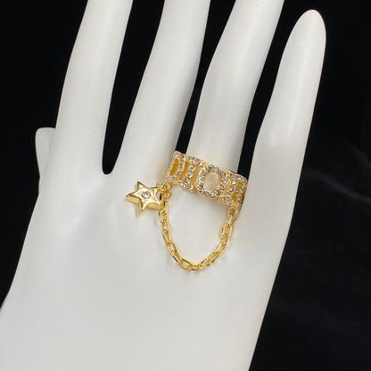 Anello aperto personalizzato con catena di stelle
