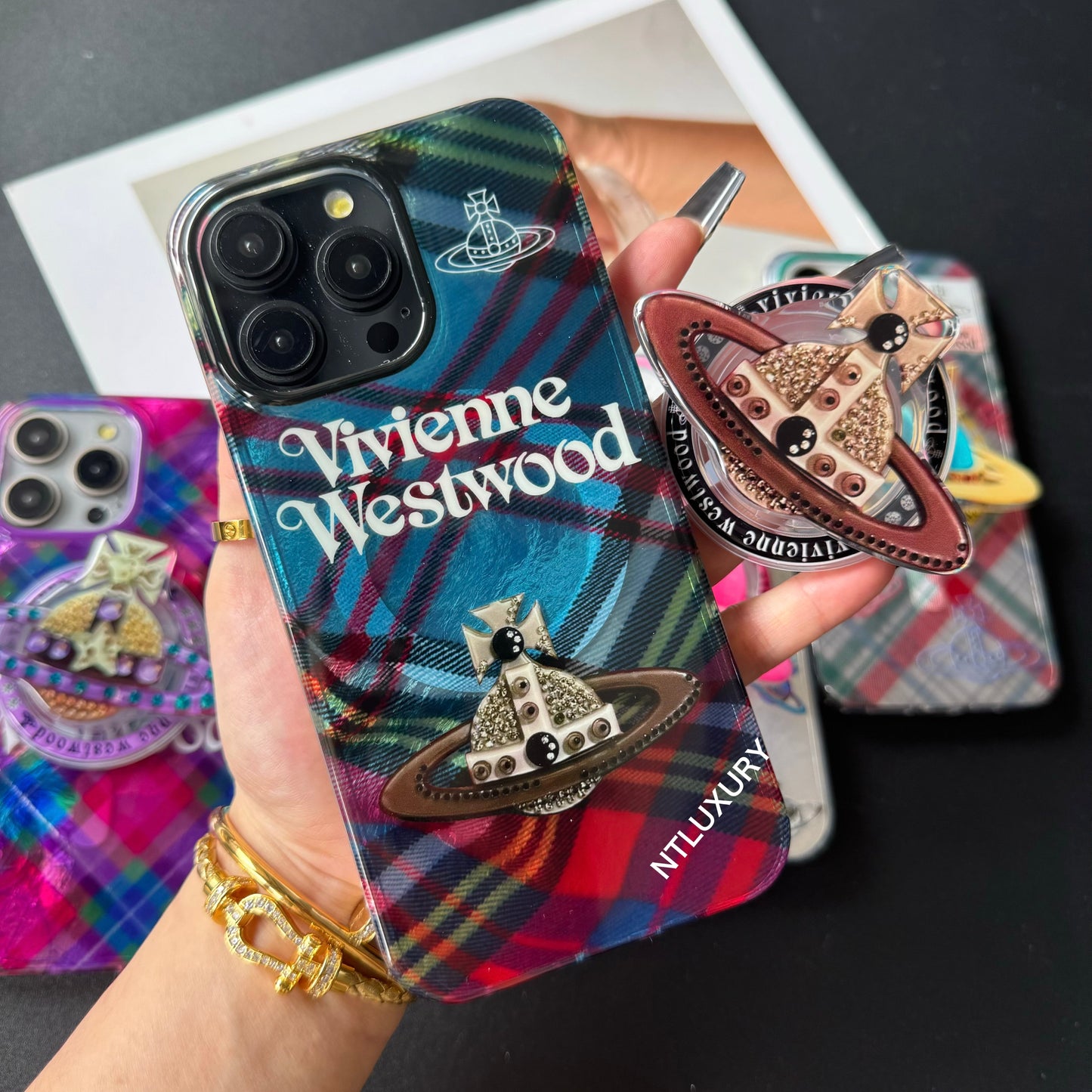 Latticed West Woo iPhone Case with MageSafe Holder