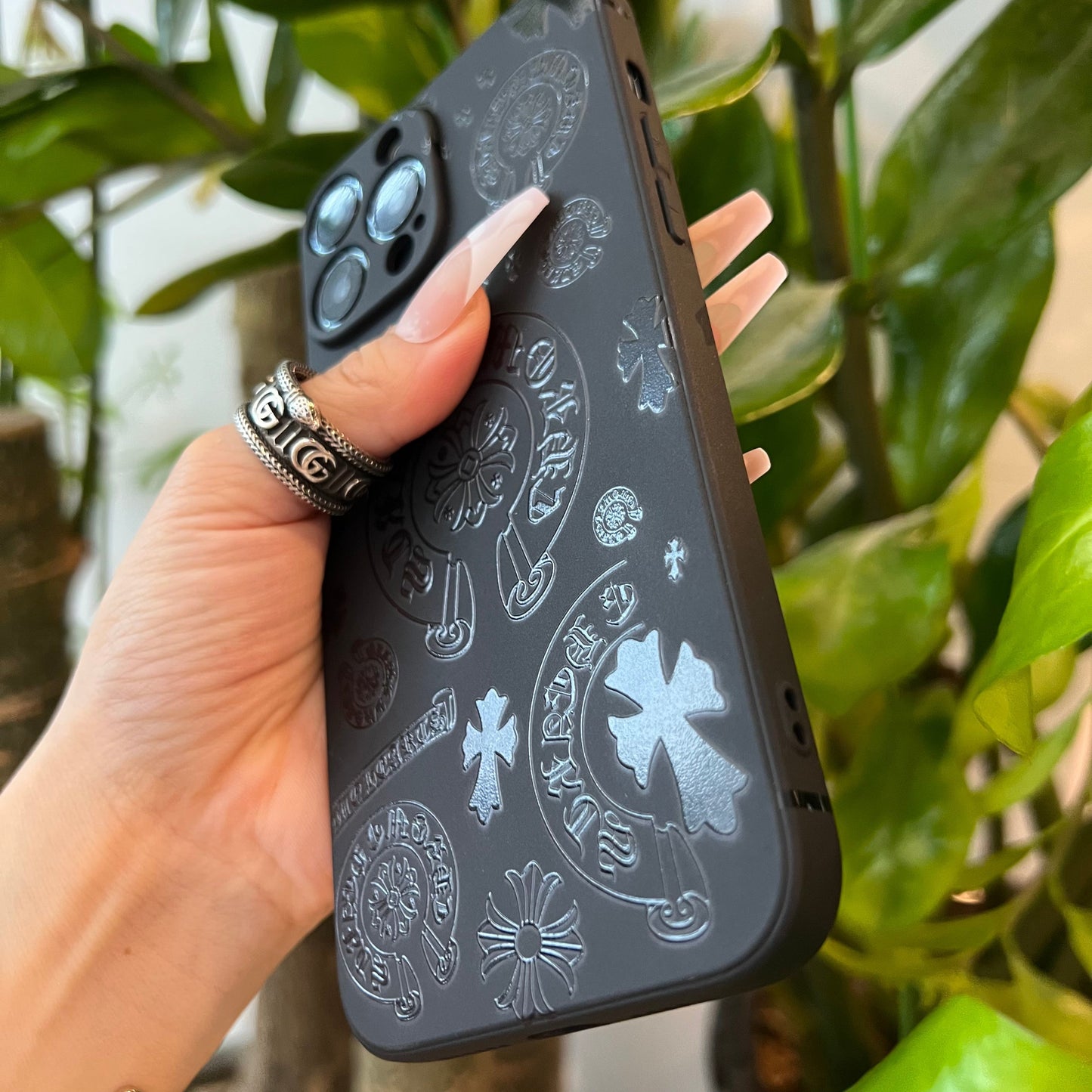 Black Trendy Phone Case ( Heart Fun )