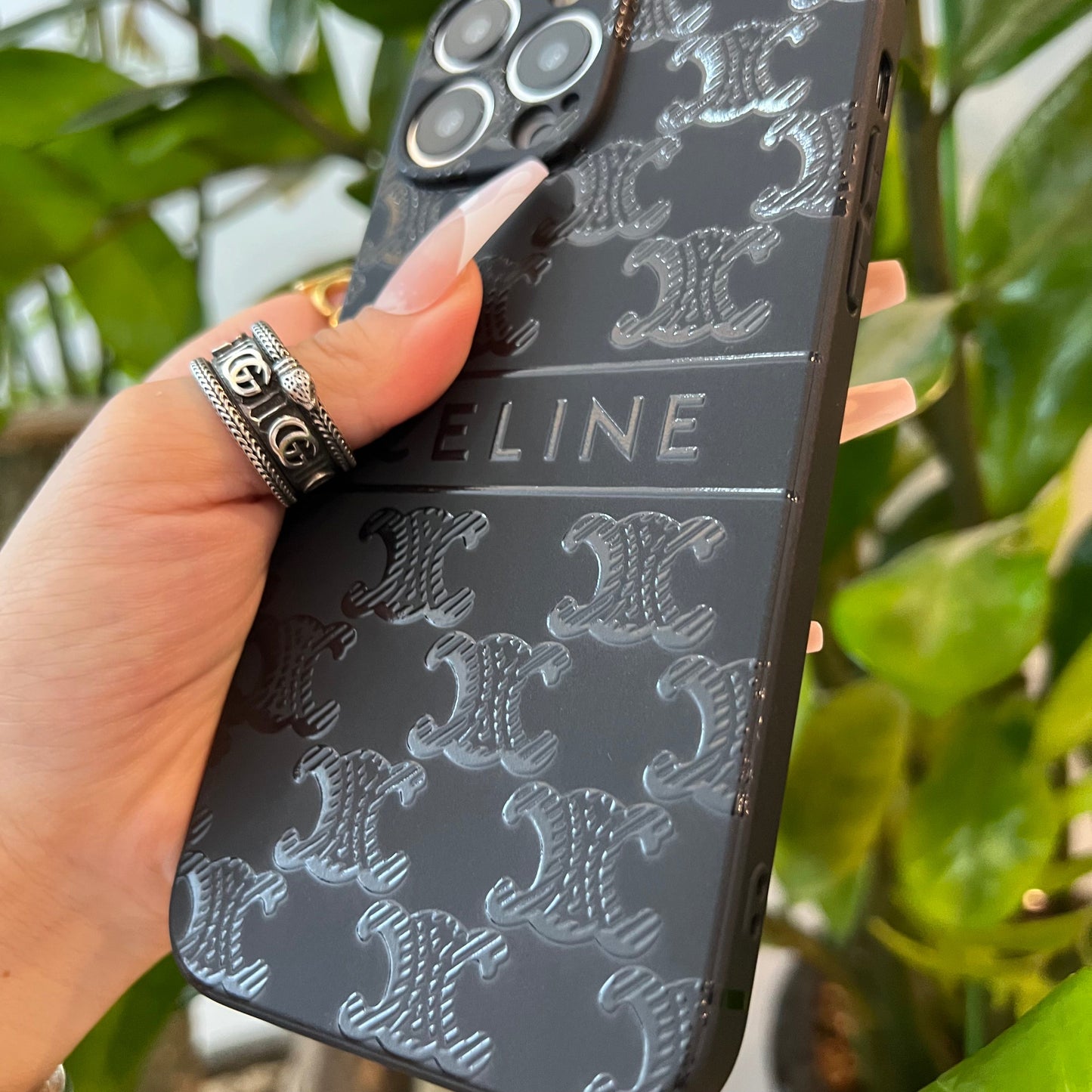 Black Trendy Phone Case (Middle CL)