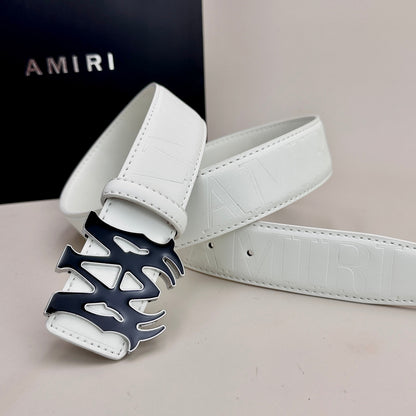 Ceinture AM classique (boucle noire et argentée)