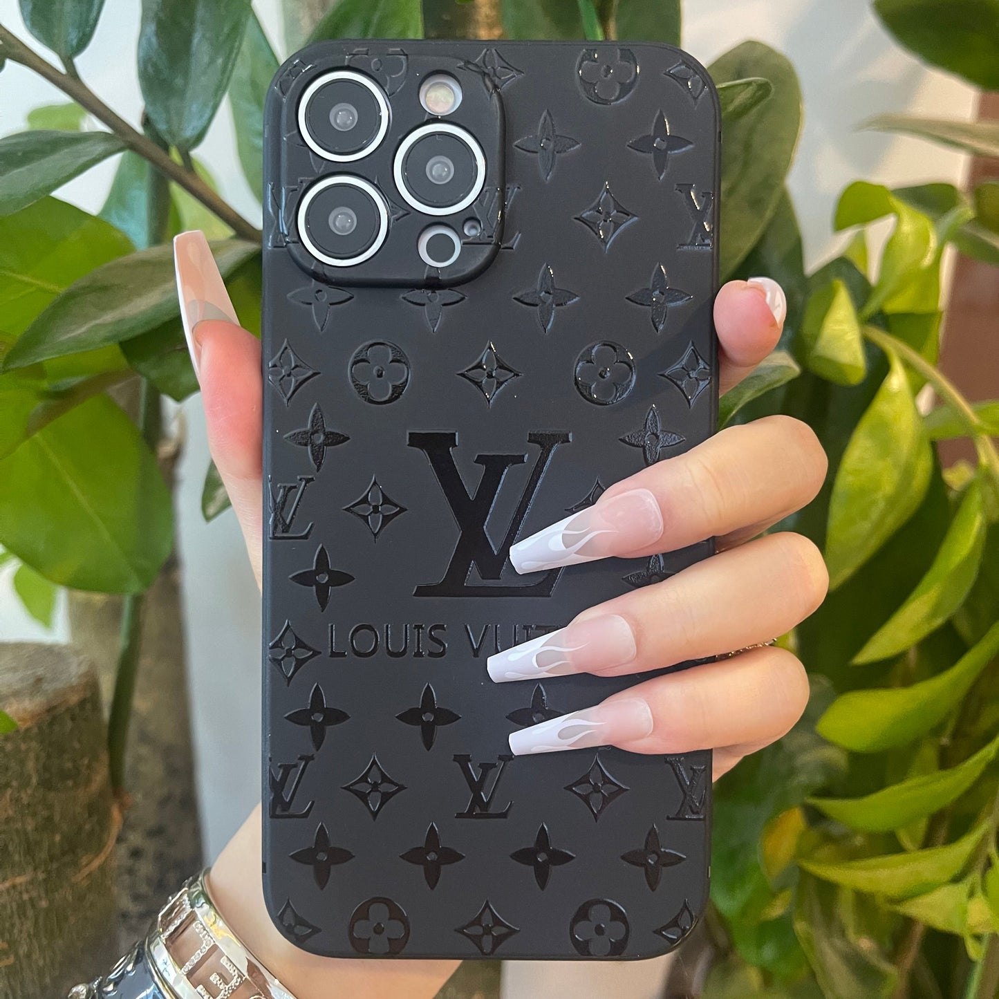 Black Trendy Phone Case ( Big Love For Red)