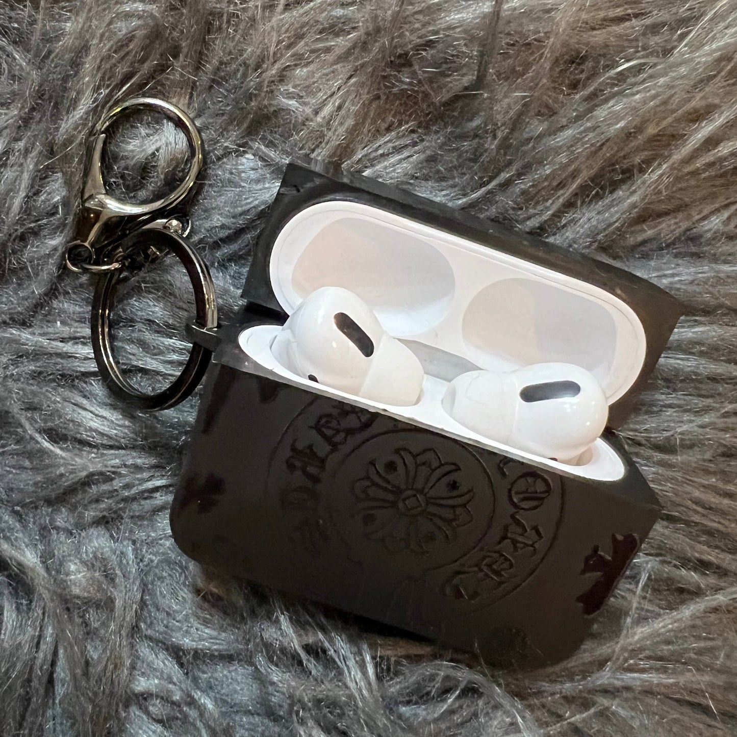 Black Trendy Airpods Case ( Heart Fun )
