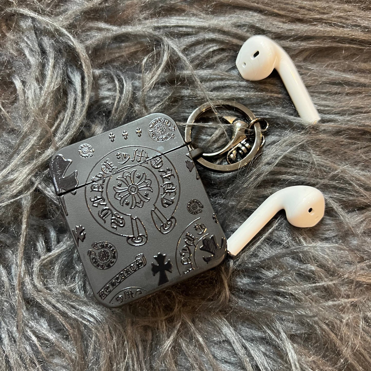 Black Trendy Airpods Case ( Heart Fun )