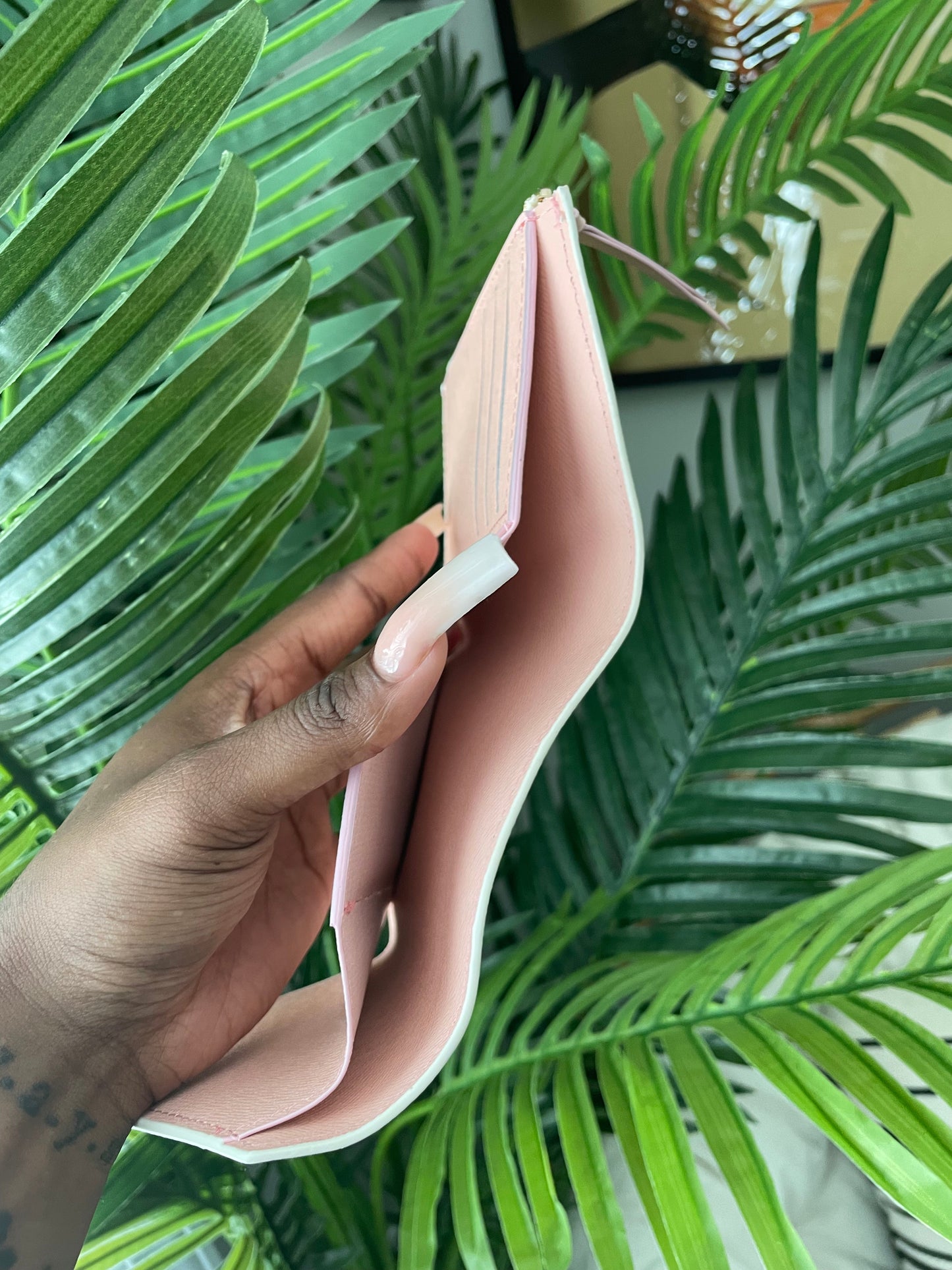 Short Brown/Pink Flower logo Full Wallet *comes with box*