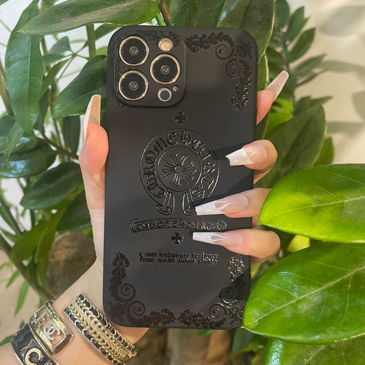 Black Trendy Phone Case (Heart)