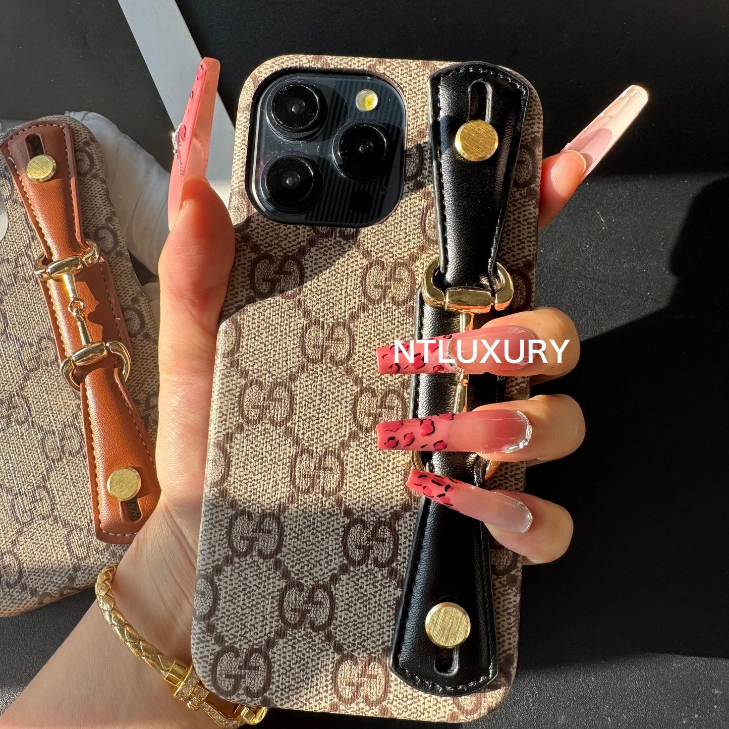 Do Yourself Waistband Design For iPhone