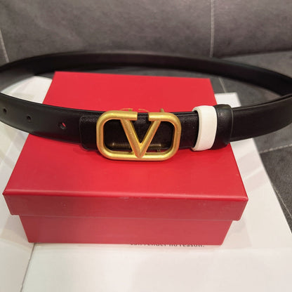 Ceinture Femme en Cuir Brillant à Logo Métallique