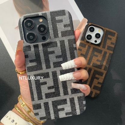 Coque iPhone motif floral fantaisie