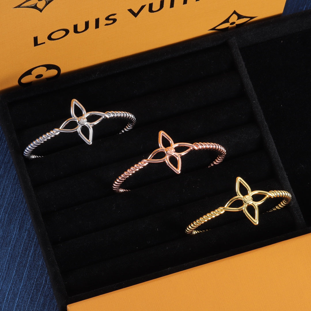 Love Bracelet