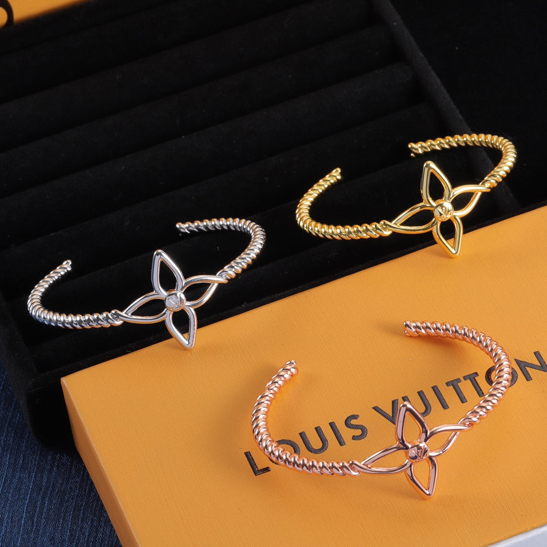 Love Bracelet