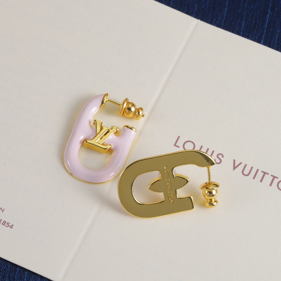 Sweet Love Design Earrings