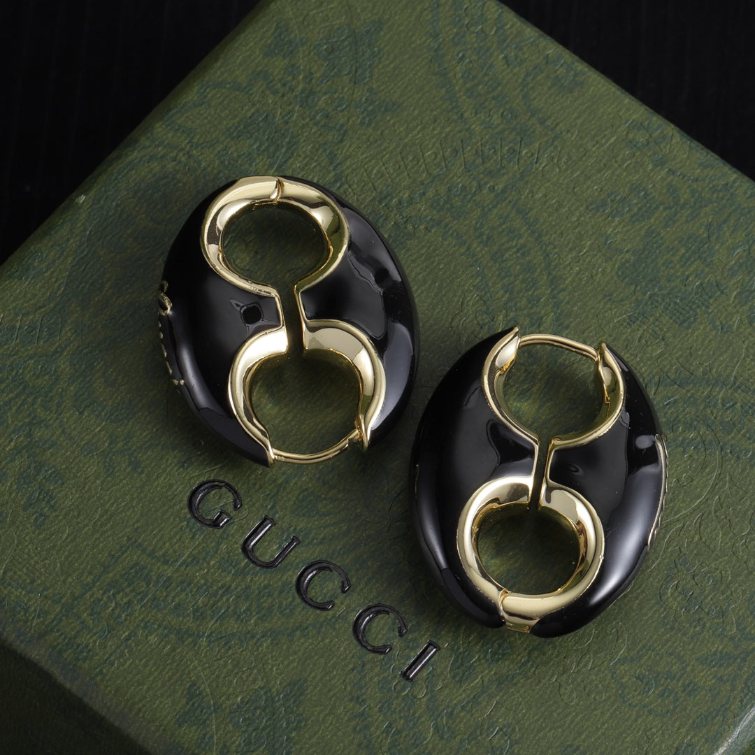 Vintage Good Fine Earrings
