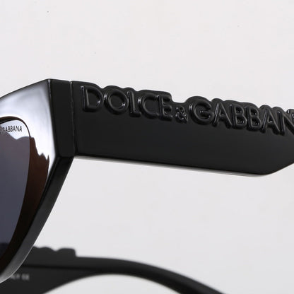 DoG Design Letter Side Cool Sunglasses