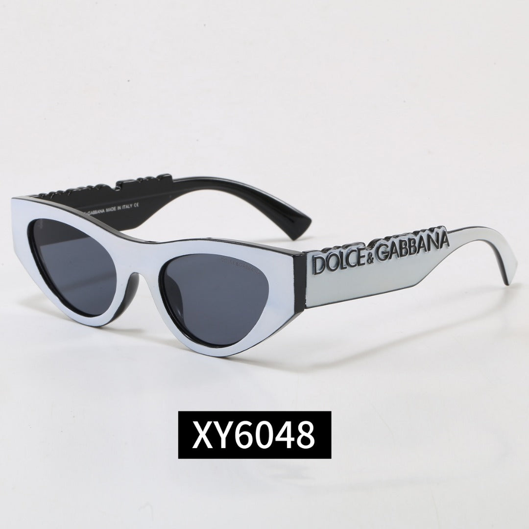 DoG Design Letter Side Cool Sunglasses