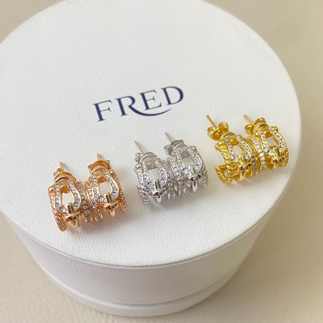 Friendly Anchor Design Earrings