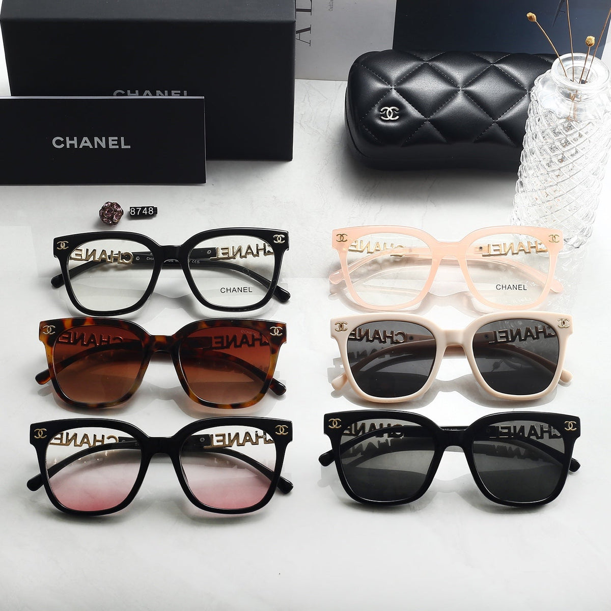 CC Design Letter Side Shiny Sunglasses