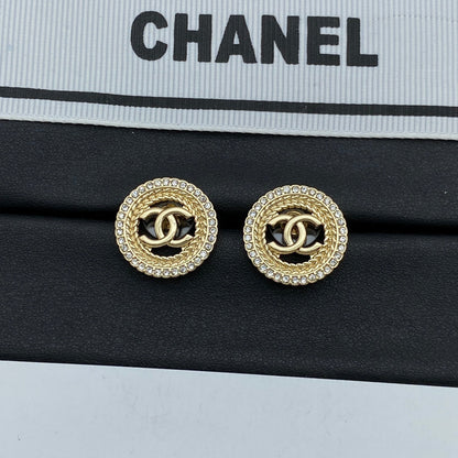 Circle Coco Girl Earrings Stud
