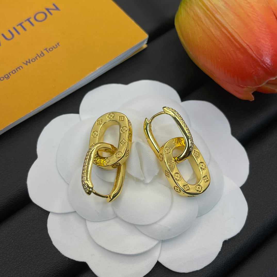 Love Chain Earrings