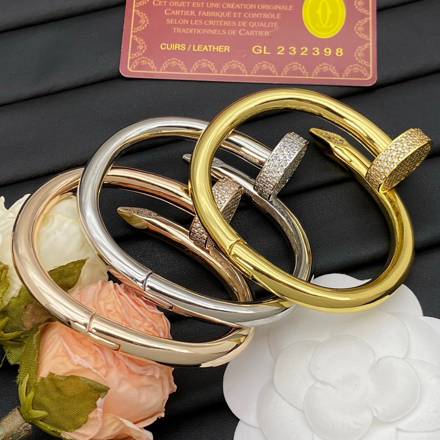 Thick Nail Diamond Design Bracelet