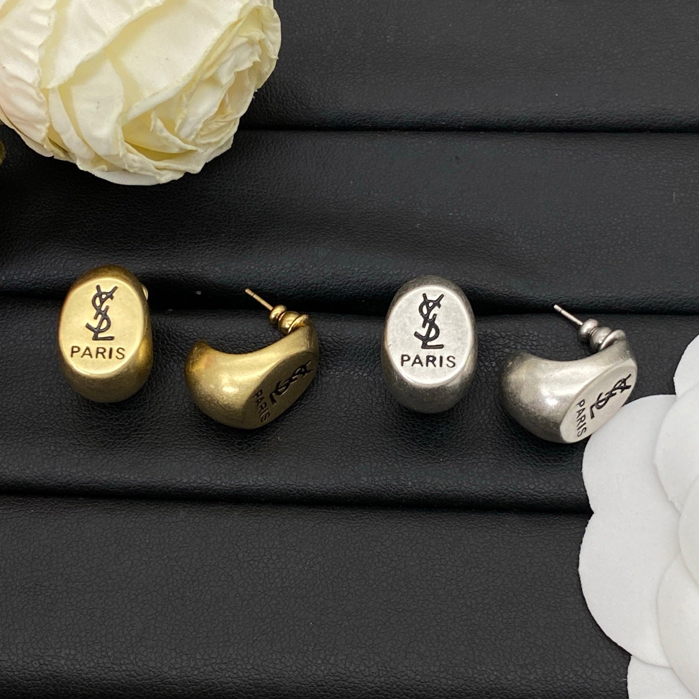 Vintage Yes Girl Design Earrings