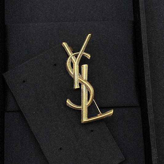 Yes Girl Creative Design Brooch