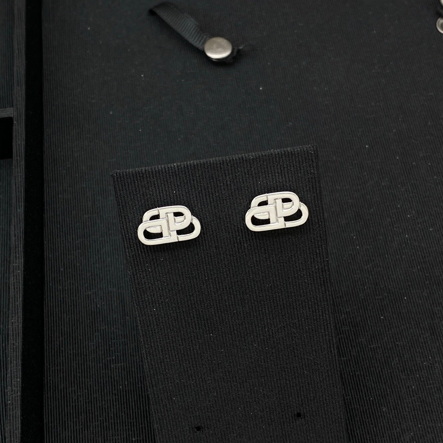 Paris Girl Design Earrings
