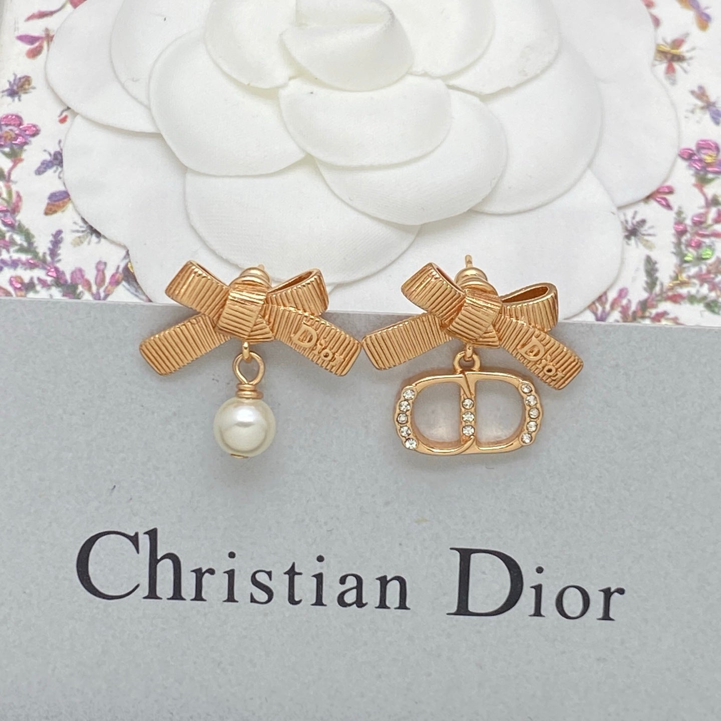 Dove Bow Knot Girl Earrings