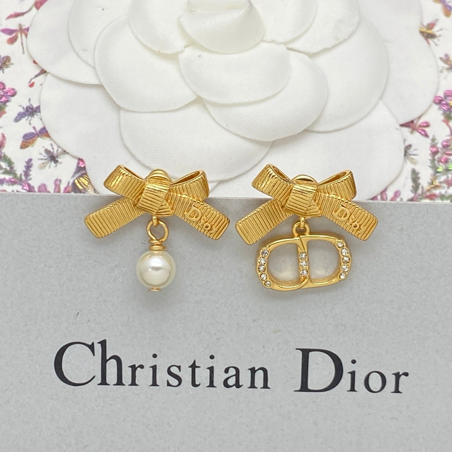 Dove Bow Knot Girl Earrings