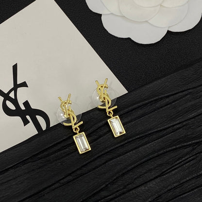 Sì, set da 3 pezzi vintage con design da ragazza e perle – oro
