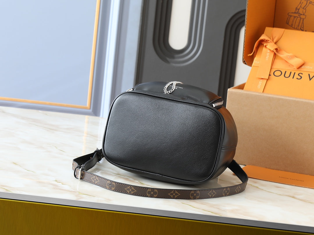 Bag M14377