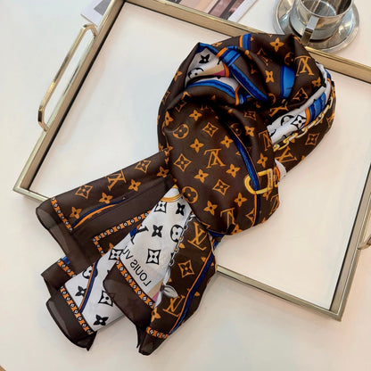 Scialle lungo in seta Love Chain (Marrone)