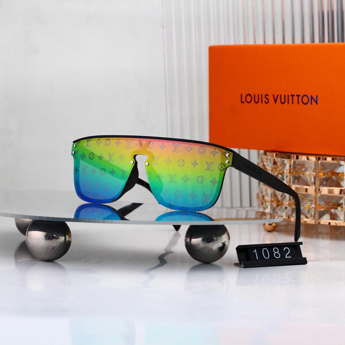 Occhiali da sole Love colorati, alla moda e cool